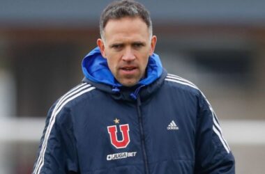 Nuevas caras en la U: esta fue la reacción del plantel azul tras llegada de Nilo Carretero