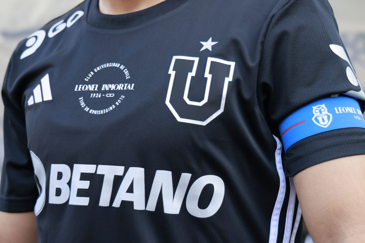 Le quita una pieza a Everton: La U podría abrochar a importante 'refuerzo' para el segundo semestre
