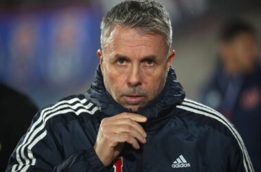 Gustavo Álvarez confirmó la salida de tres jugadores de la U: "Conversamos el primer día y consensuamos que sean cedidos"