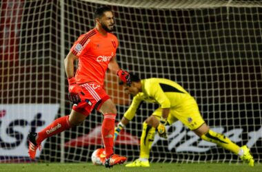 "Te voy a pegar en el hocico": Johnny Herrera revela inédita conversación con Justo Villar durante final de Copa Chile