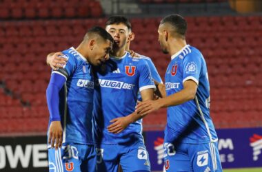 En medio de la fiesta de la U: jugadores "cortados" por Gustavo Álvarez vivieron una especial jornada ante el SAU