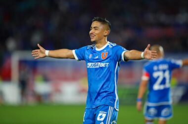 Respondiendo a la confianza del profe: Nicolás Guerra vuelve a anotar por la U tras cinco meses