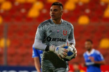 Desde Colo-Colo hasta Universidad Católica: los transversales mensajes de apoyo para Cristóbal Campos tras grave accidente