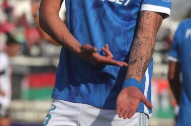 No jugó en su puesto, fue la gran sorpresa en el partido de la U ante Palestino y advierte sobre su gran momento: "En la misión"