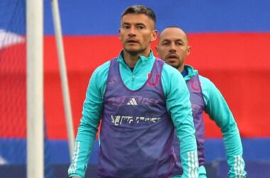 Con un esperado regreso y una marcada ausencia: la lista de 20 jugadores convocados en la U para enfrentar a Palestino