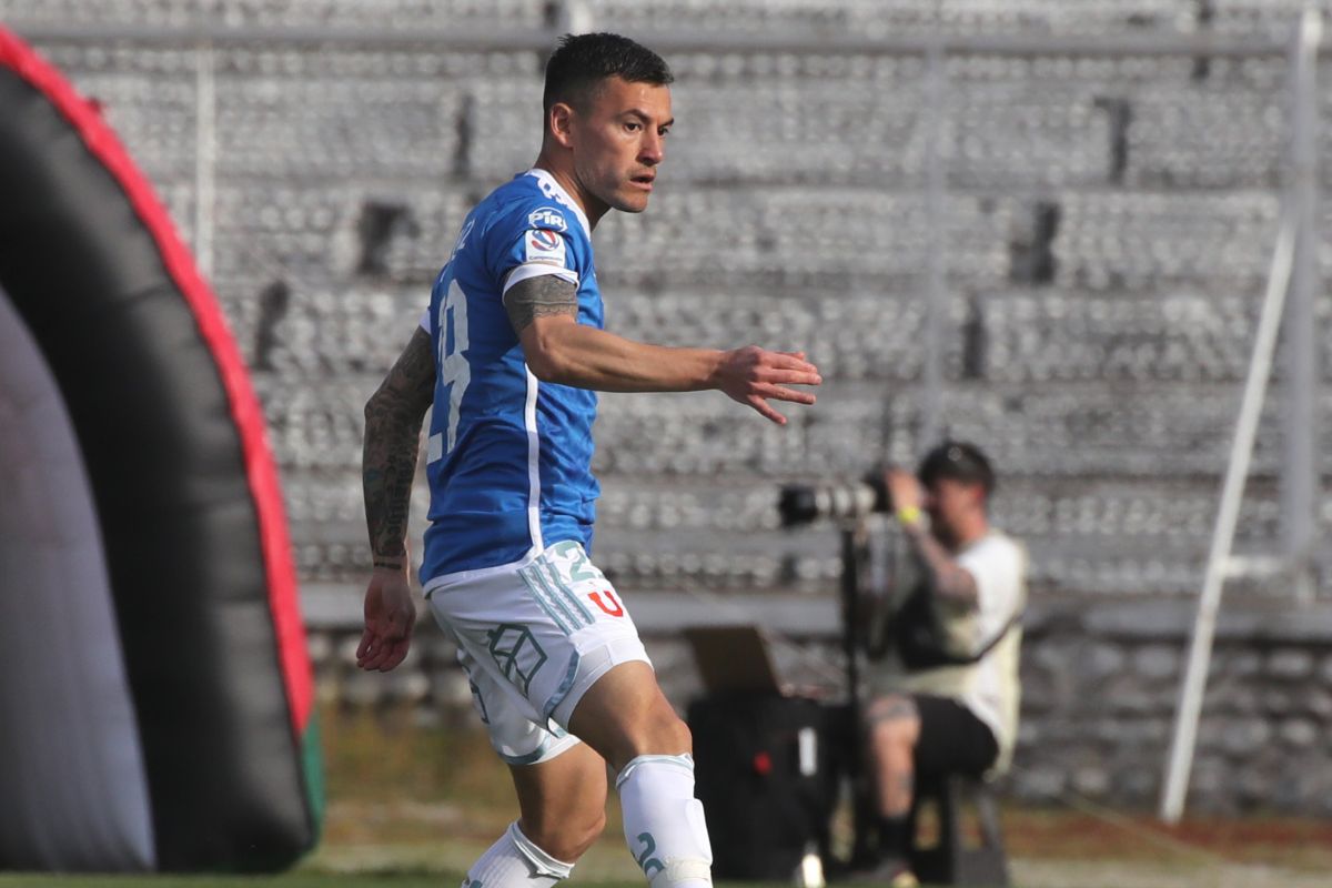 ¿El mejor refuerzo del año en el fútbol chileno? La implacable racha invicta del nuevo fichaje de Universidad de Chile