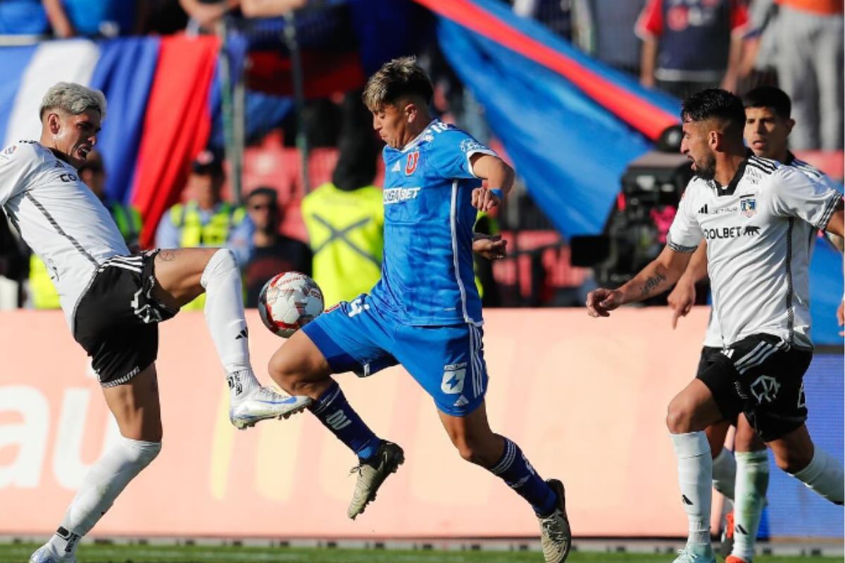¿Cruza la vereda? Histórico de Colo-Colo no se arruga y pide a jugador libre de la U como refuerzo para el 2025