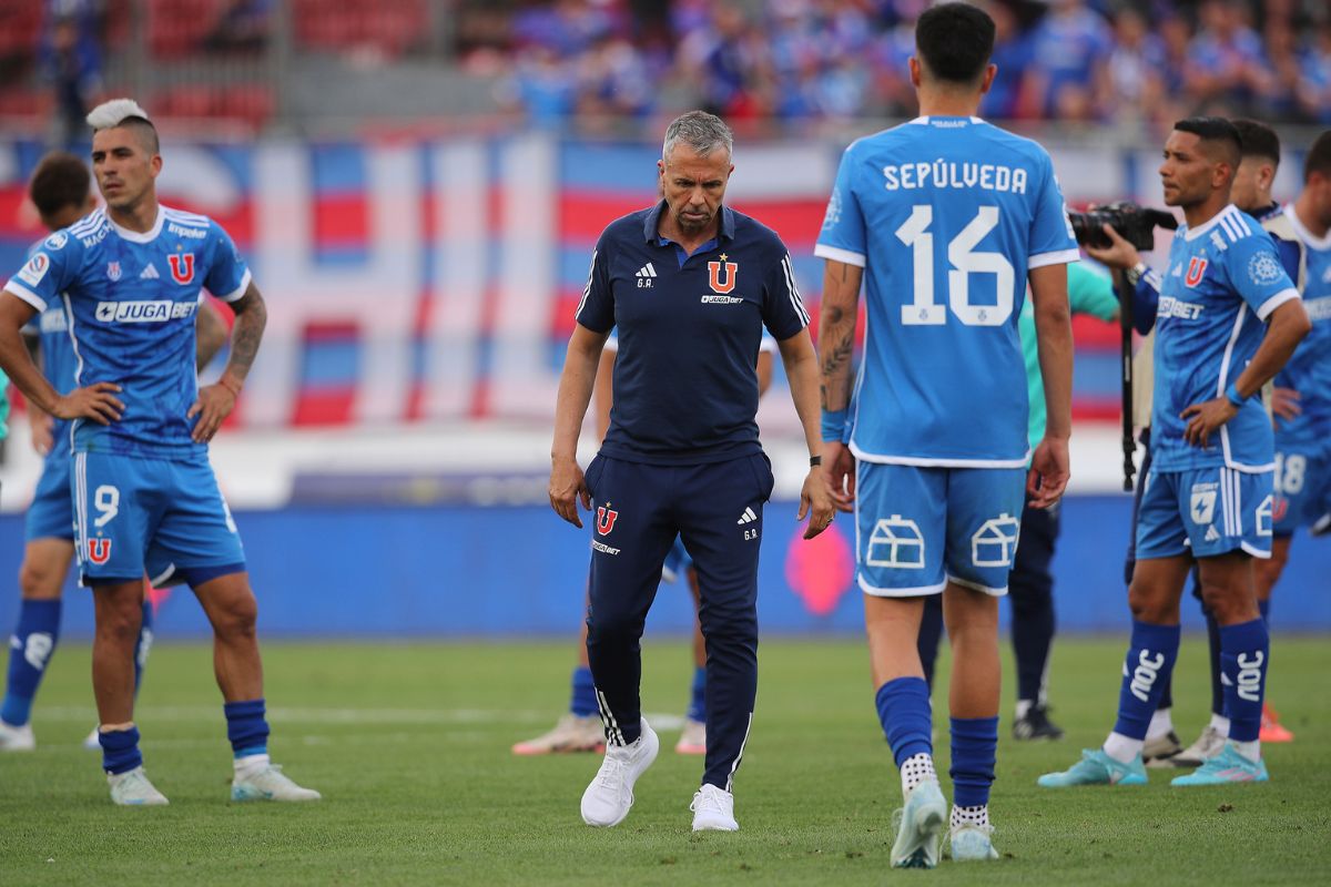 "También es cierto que...": Coke Hevia lanza punzante cuestionamiento tras lo vivido por la U en la final del torneo