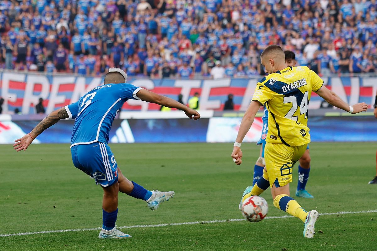 Revelan que la U presentará denuncia formal tras polémica jugada ante Everton