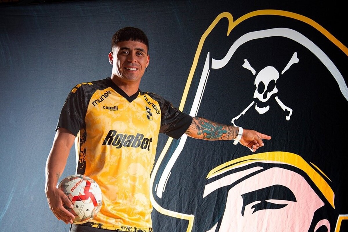 Brian Fernández ya palpita el reencuentro en cancha contra su hermano Leandro: "Con el cuchillo entre..."