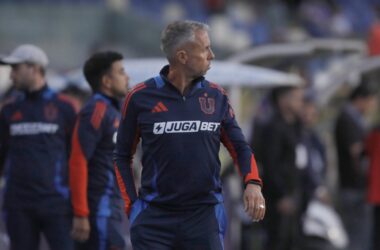 “Hay muchas posibilidades”: Gustavo Álvarez fija plazo para abrochar fichajes y cerrar el plantel