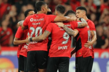 Nueva alternativa: Universidad de Chile pone sus ojos en '9' del fútbol brasileño