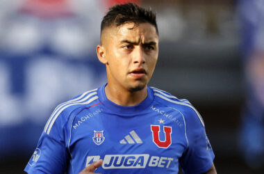 Nicolás Guerra durante un partido de la U.