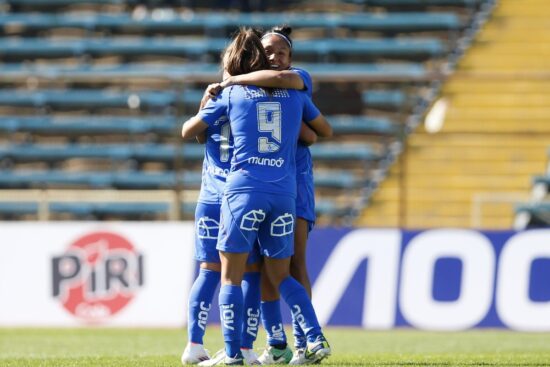 Las Leonas rugen fuerte en el primer tiempo: Los goles del triunfo transitorio sobre Deportes Recoleta