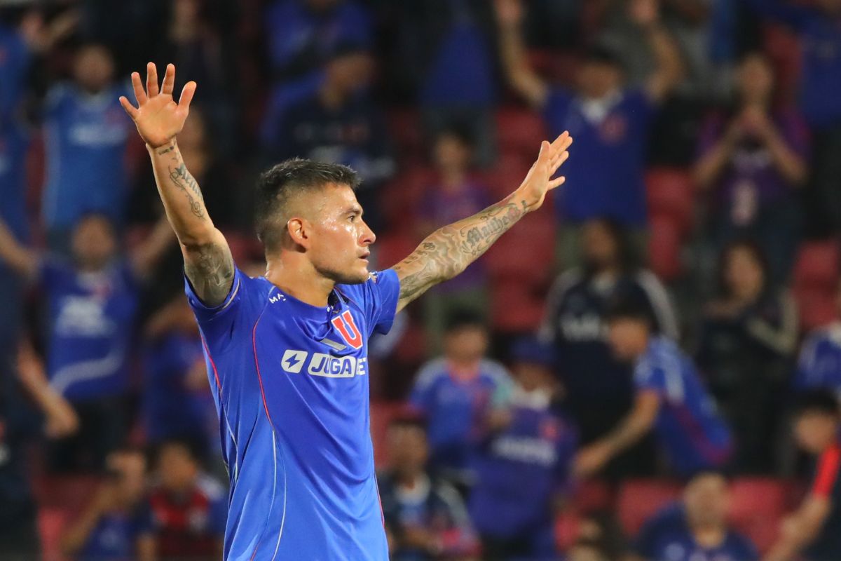 "Es una leyenda del club": hinchas de la U enloquecidos con el nivel de este jugador previo al duelo ante Carabobo