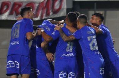 Periodista argentino tilda de “monstruo” a una de las grandes figuras de la U en el partido contra Estudiantes