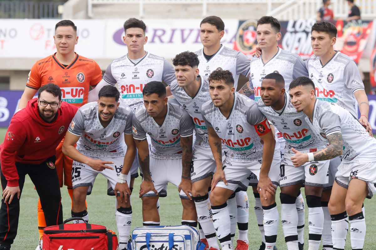 Deportes Limache decisión para la hinchada de la U (4)