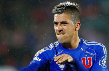 La U goleada ante Huachipato Fabián Hormazábal (1)